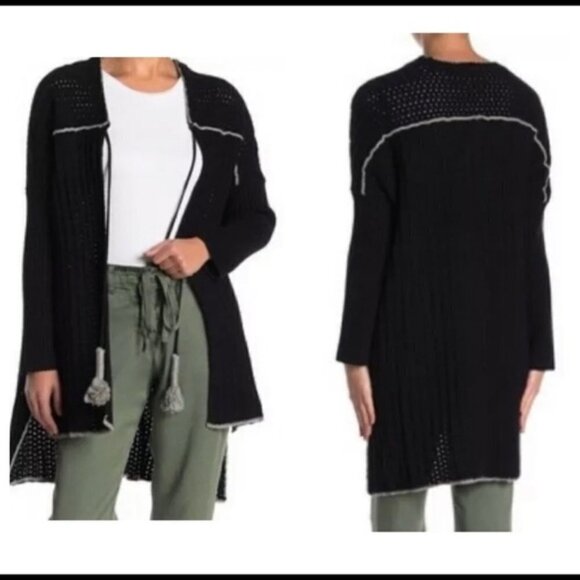 UGG Riley Pom Pom Pull Knit sweater size XS/S - Picture 4 of 10